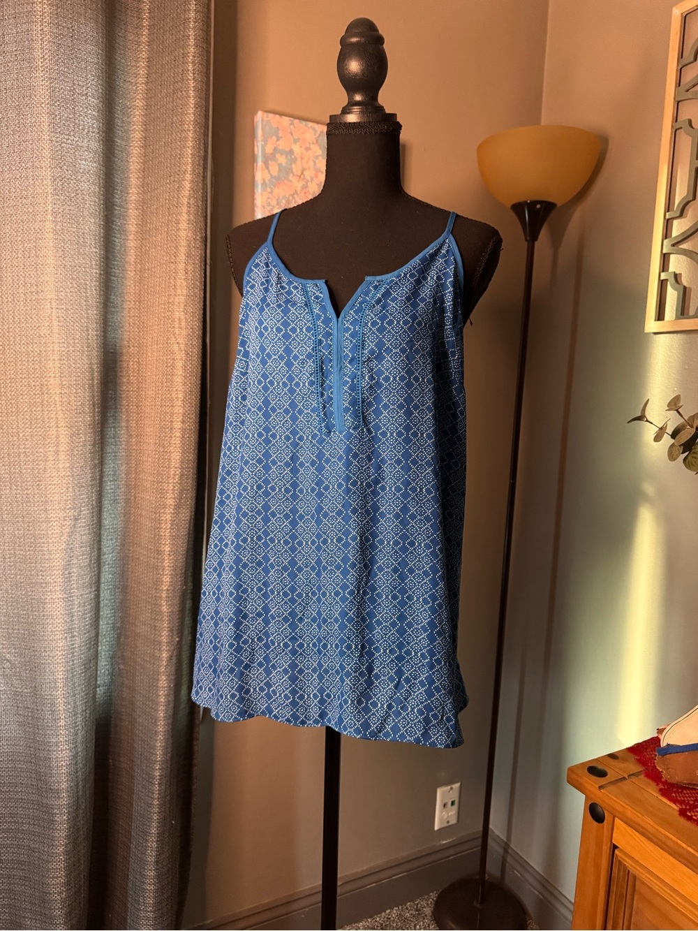 Simply Styled Blue Printed Sleeveless Top